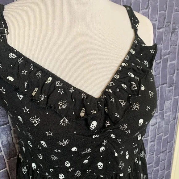 Skull & Diamonds Babydoll Tank Torrid Y2K Punk - Picture 4 of 13